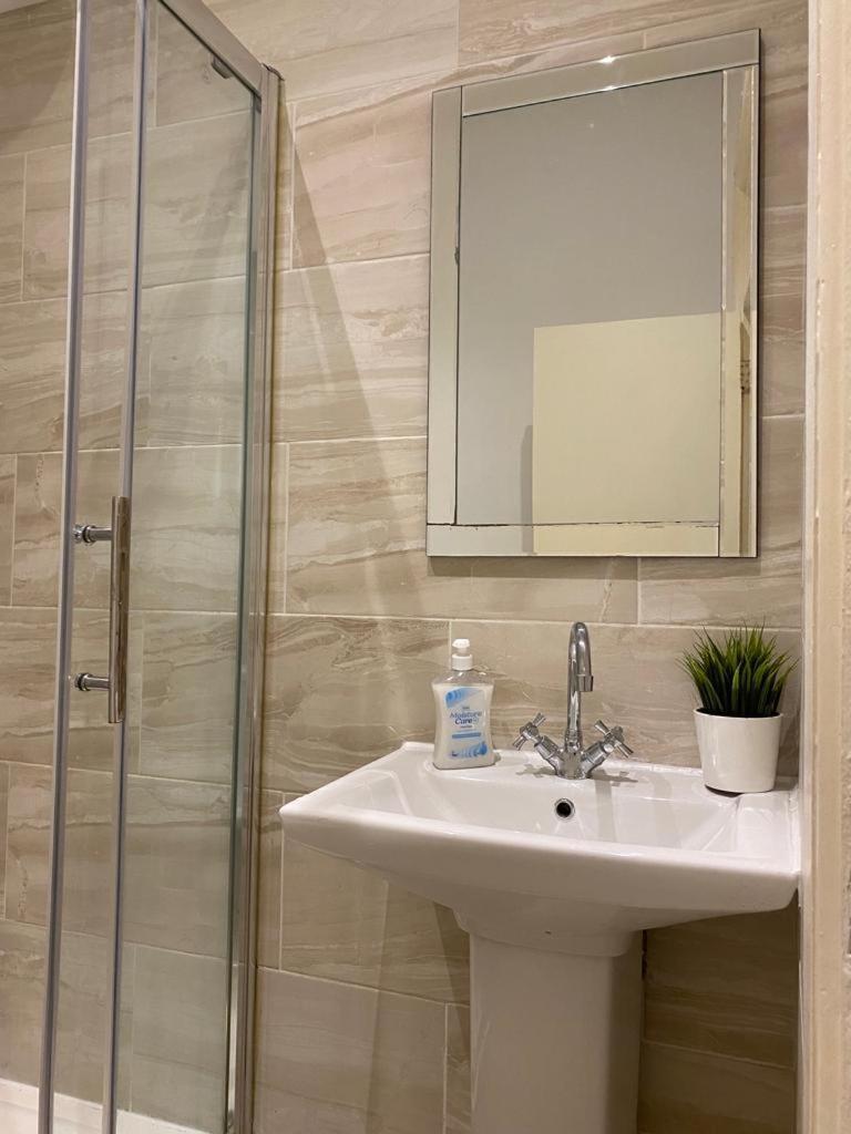 Lovely Private Rooms In Camden, Central London Luaran gambar